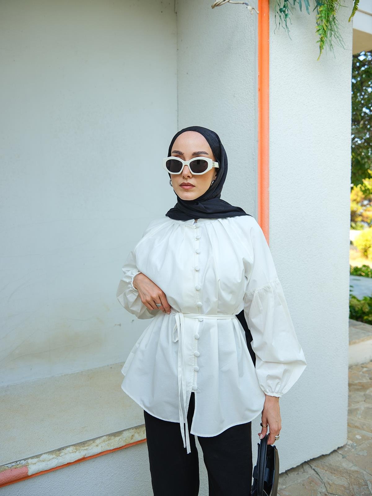 Brit Düğme Detaylı Gömlek Beyaz