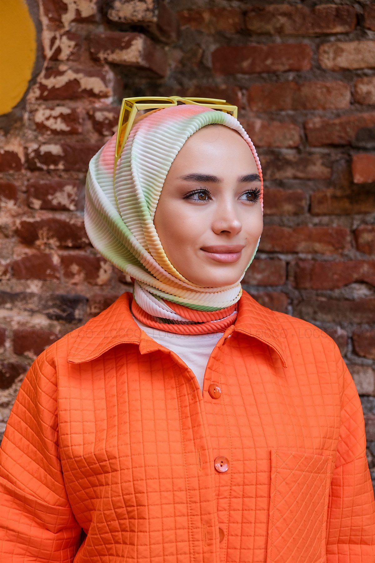 Uygun Fiyatlı BULUT DESEN PILISELI ESARP | Loccomoda.com 