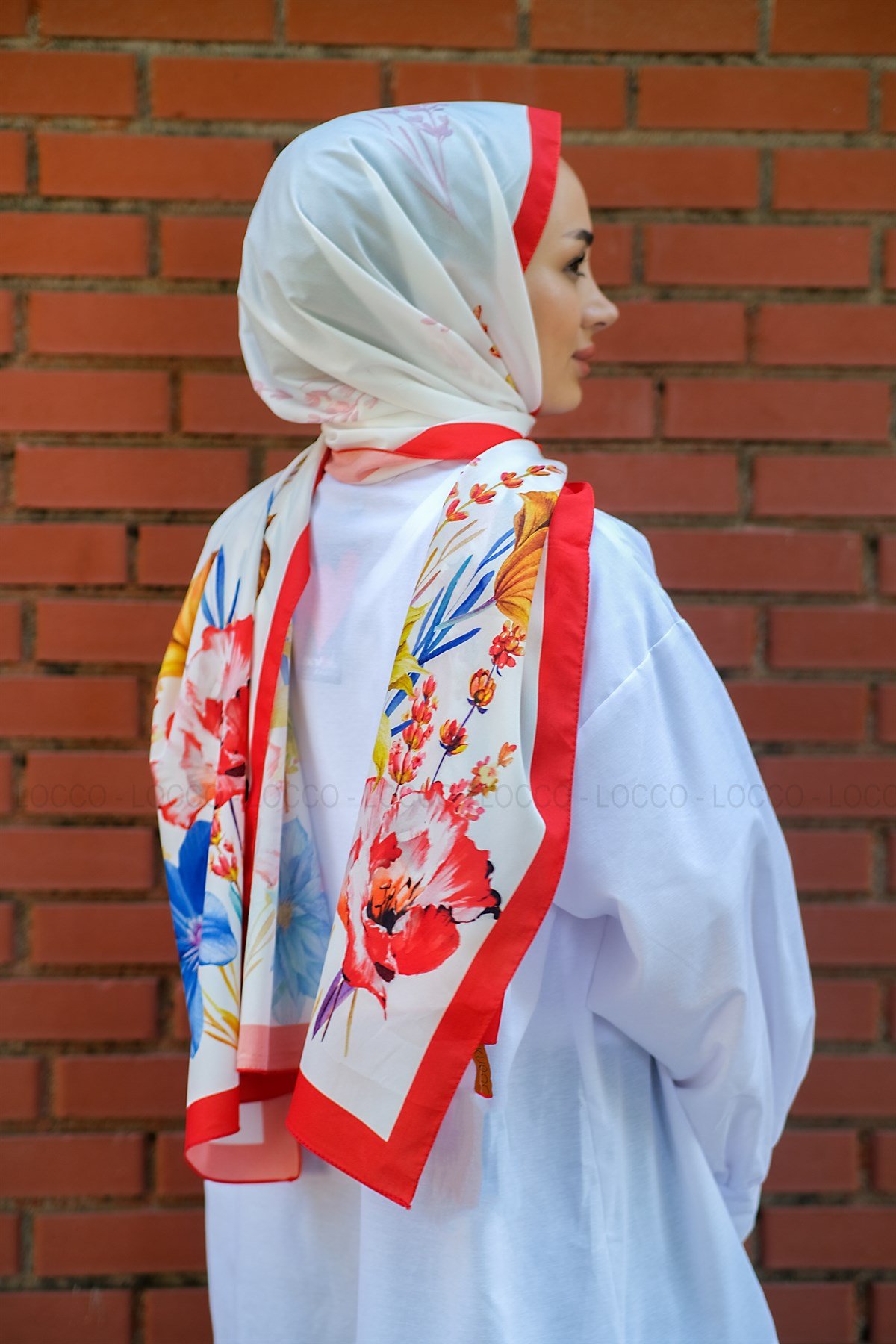 Uygun Fiyatlı BUYUK CICEK DESEN SAL KIRMIZI | Loccomoda.com 