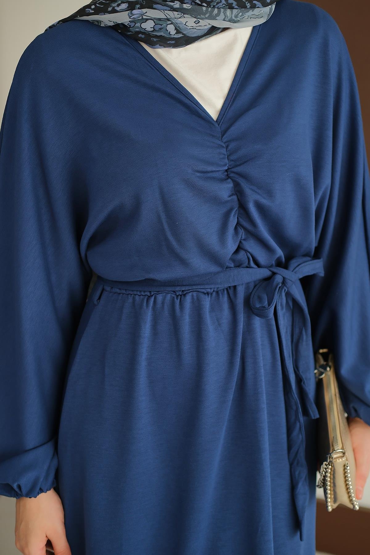 Büzgü Detay Elbise Saks Mavi