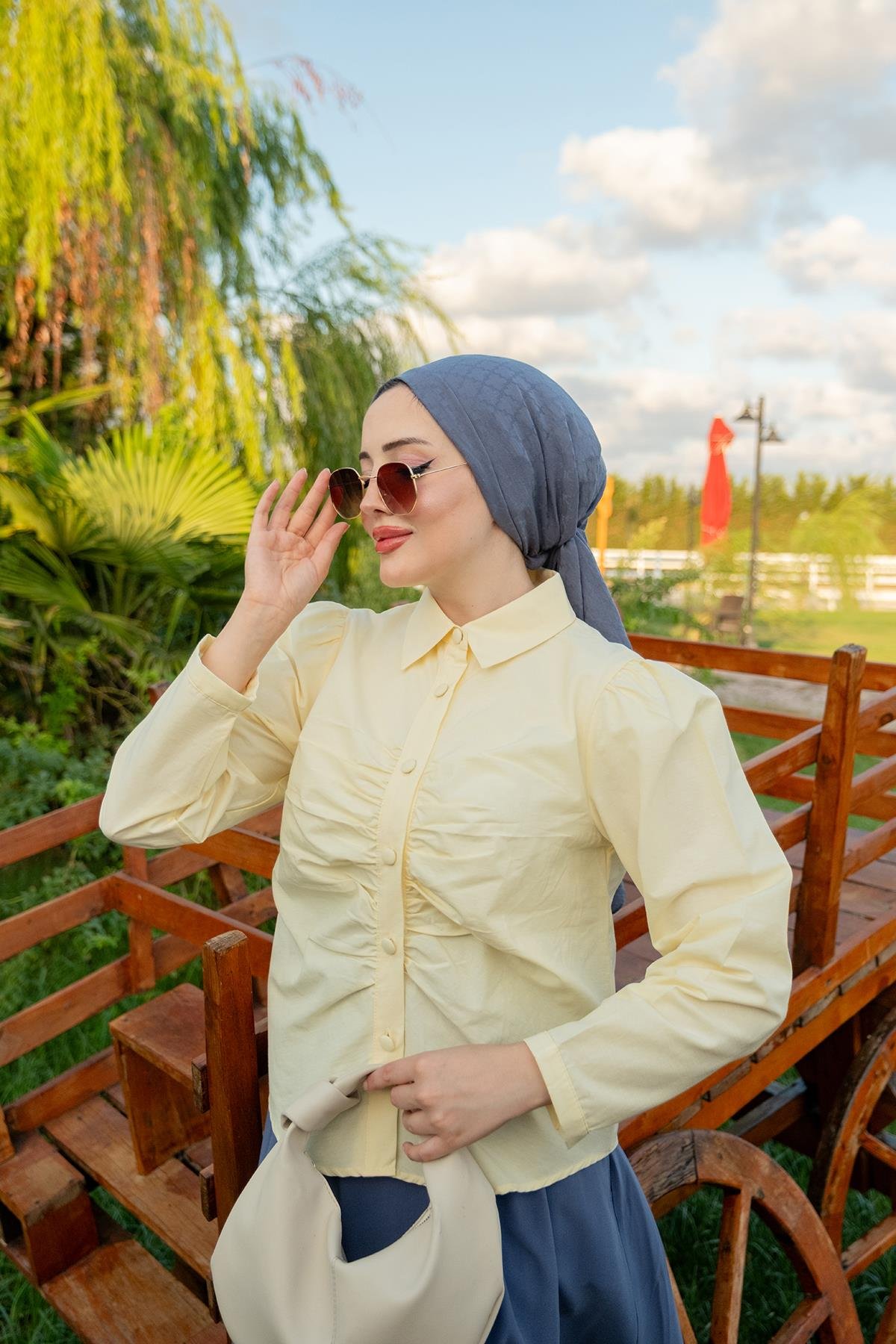 Büzgü Detay Poplin Gömlek Sarı