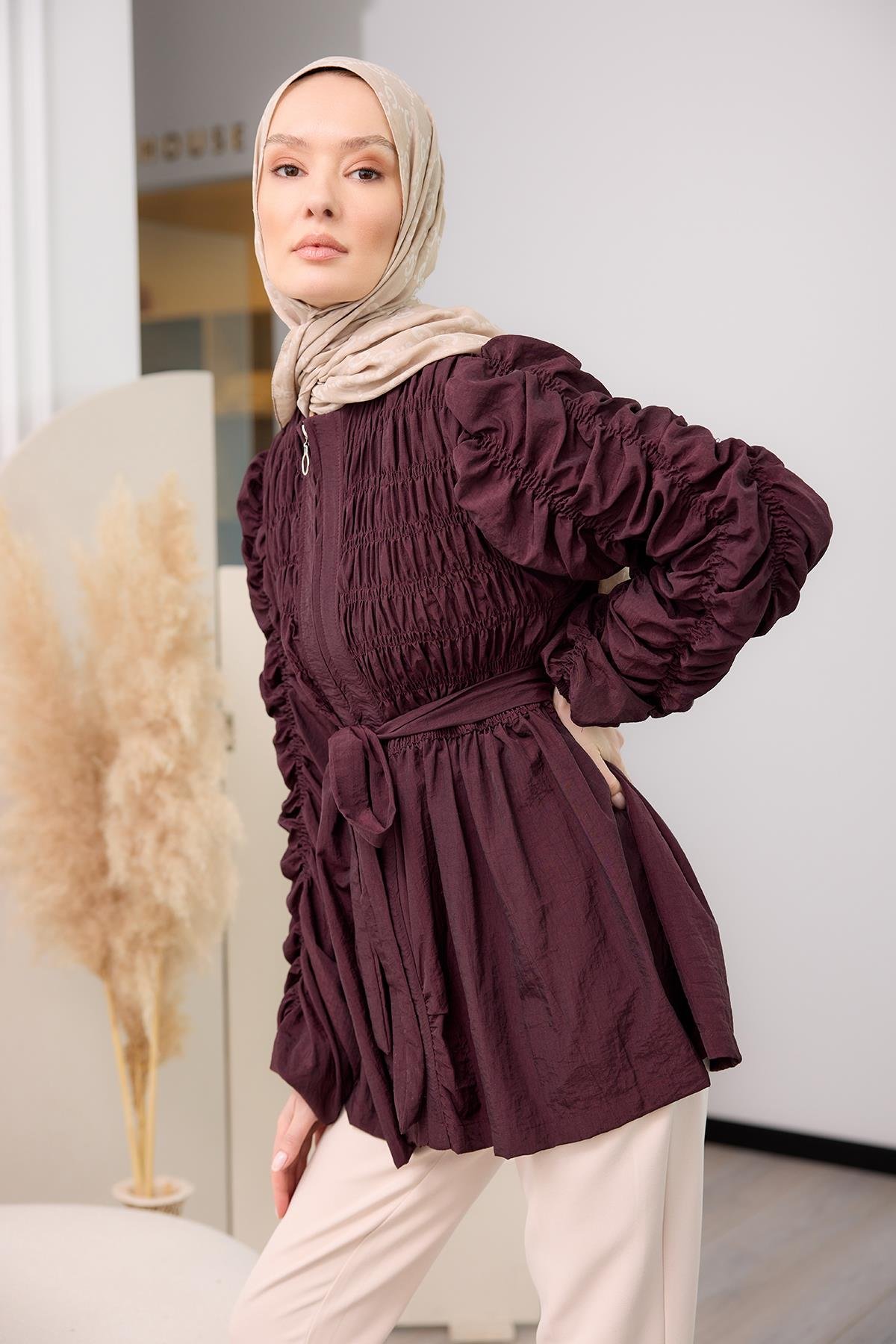 Büzgü Detaylı Fermuarlı Ceket  Bordo