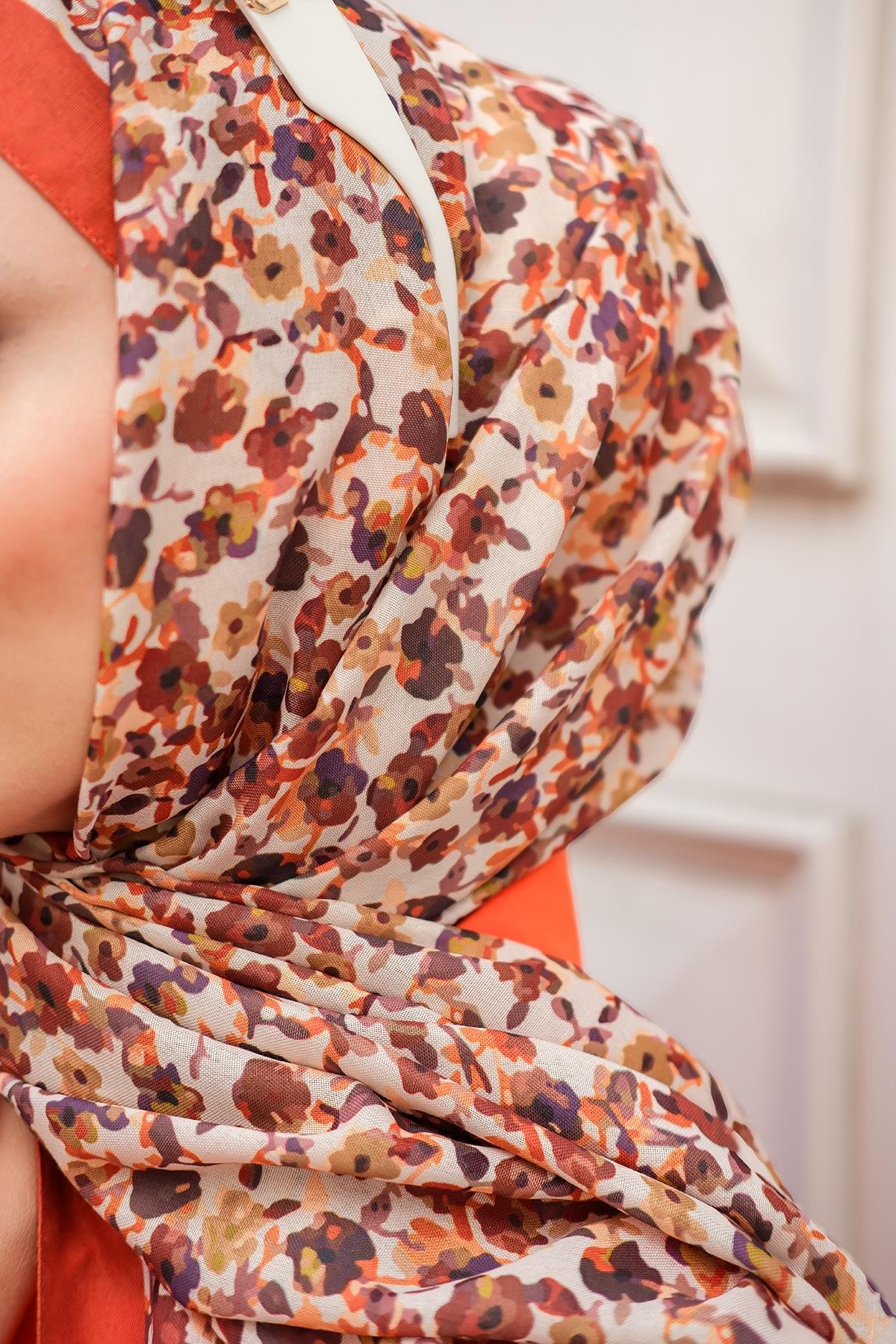 Çicek Desen Soft Şal Kiremit