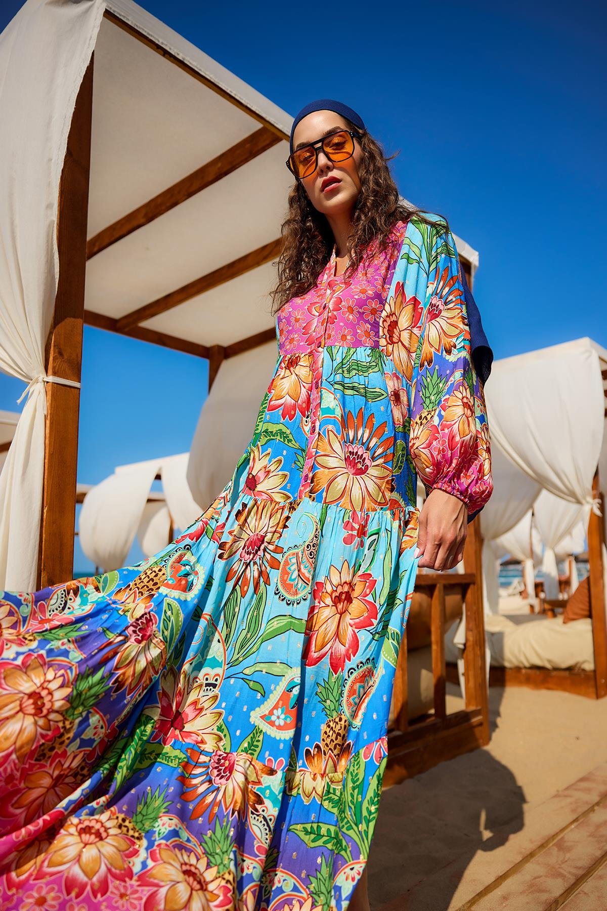 Çicek Desenli Elbise Mavi