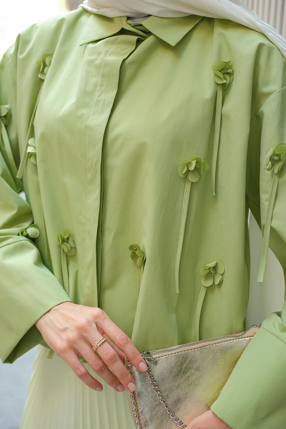 Çicek Desenli Gömlek Fıstık Yeşil