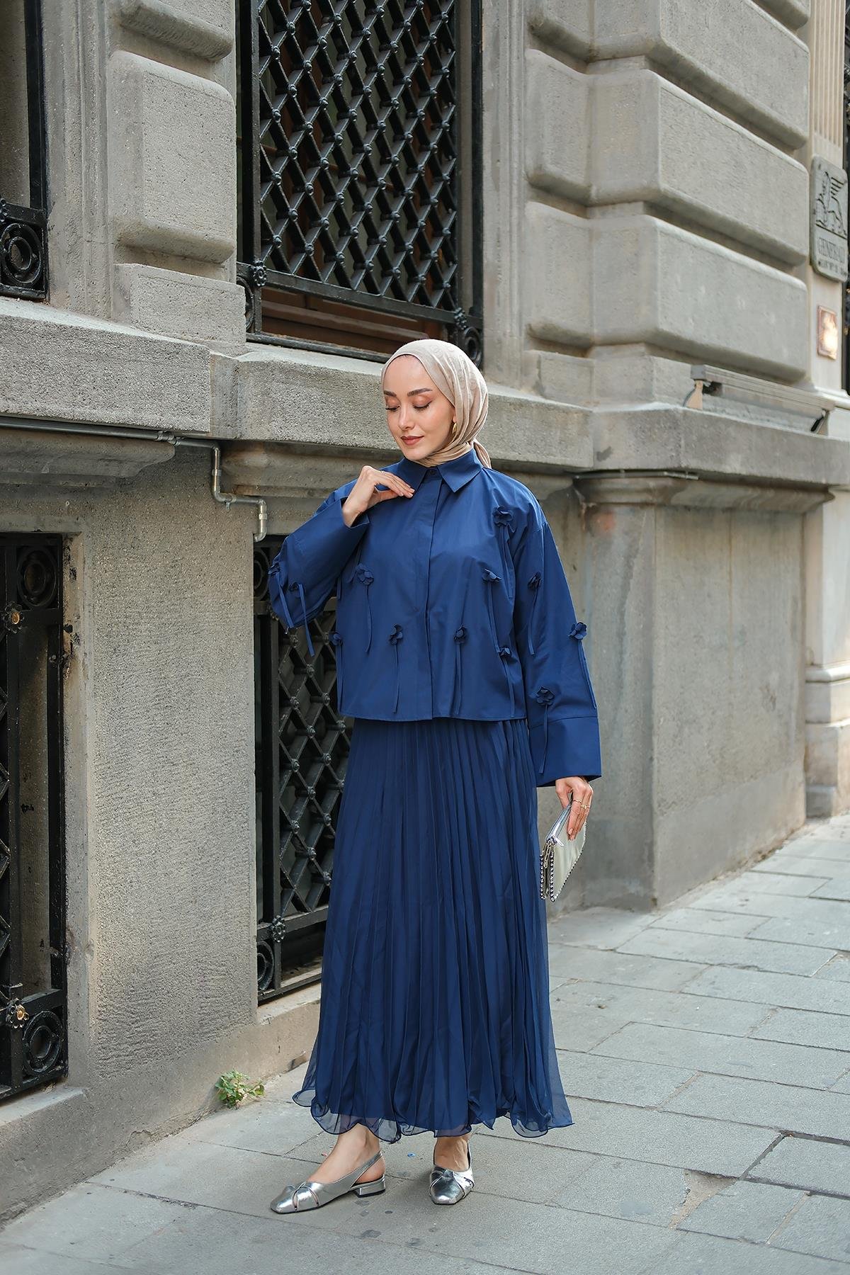 Çicek Desenli Gömlek Lacivert