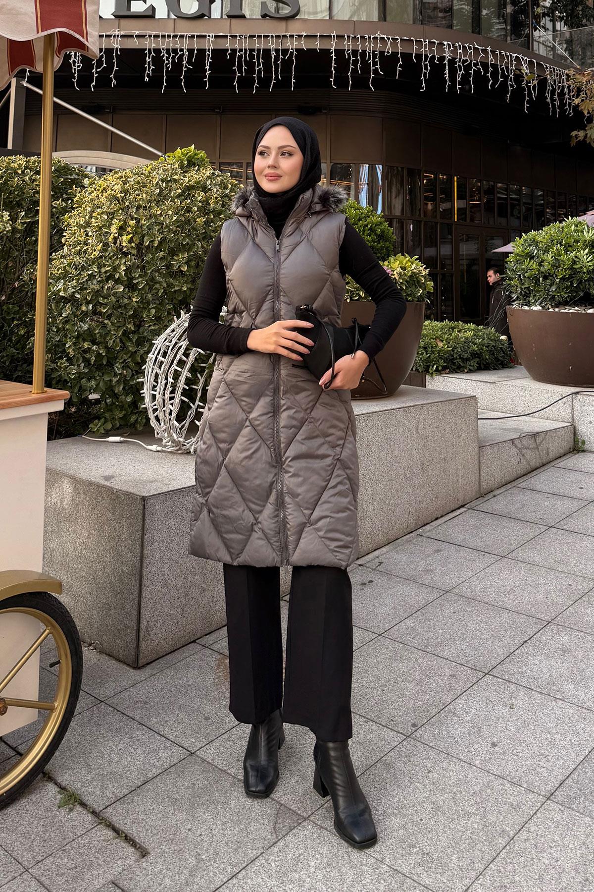 Çift Cepli Kapüşonlu Yelek Gri