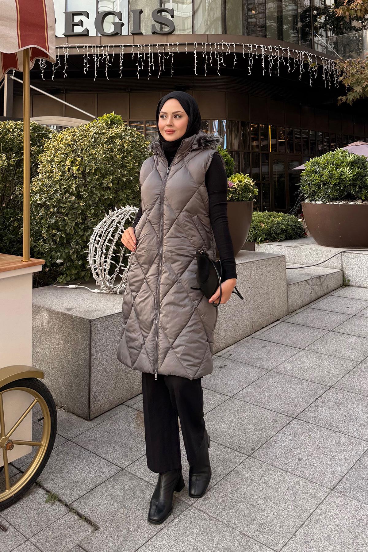 Çift Cepli Kapüşonlu Yelek Gri