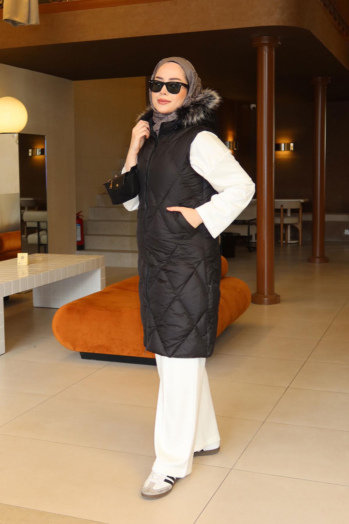 Çift Cepli Kapüşonlu Yelek Siyah