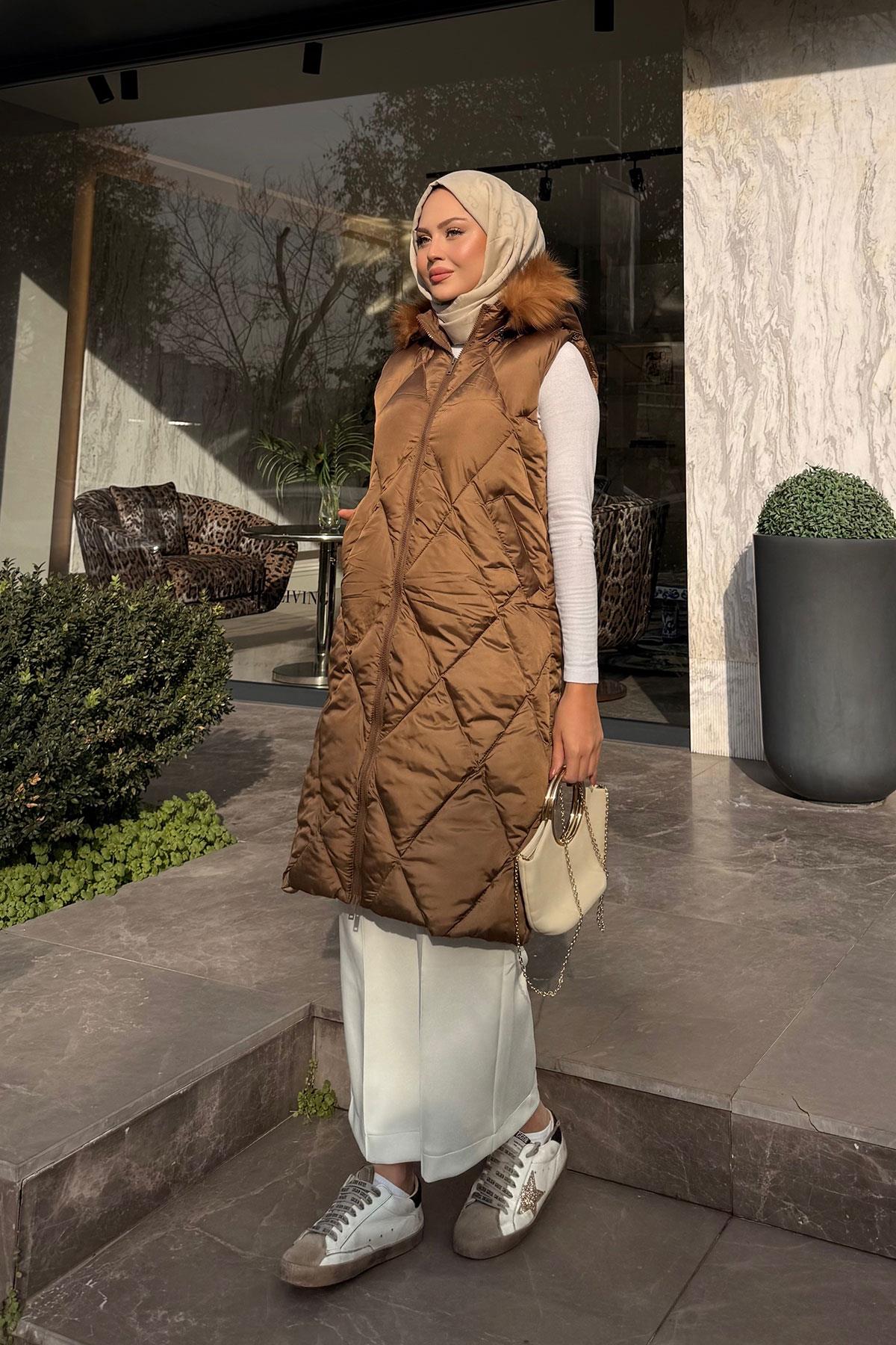 Çift Cepli Kapüşonlu Yelek Taba