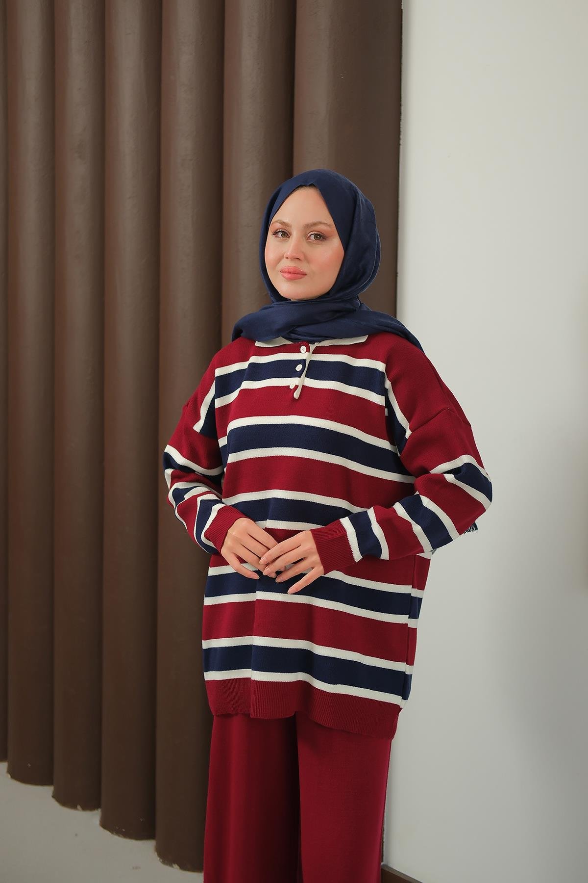 Çizgi Düğme Detay Takım Bordo