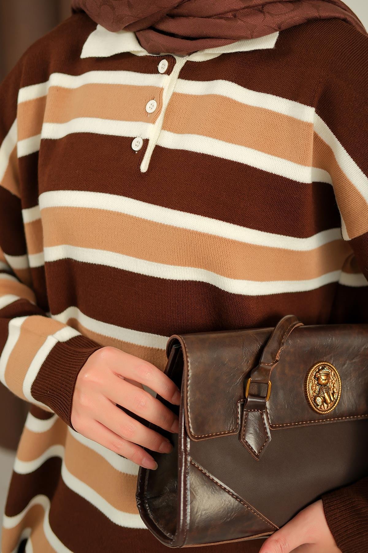 Çizgi Düğme Detay Takım Kahverengi