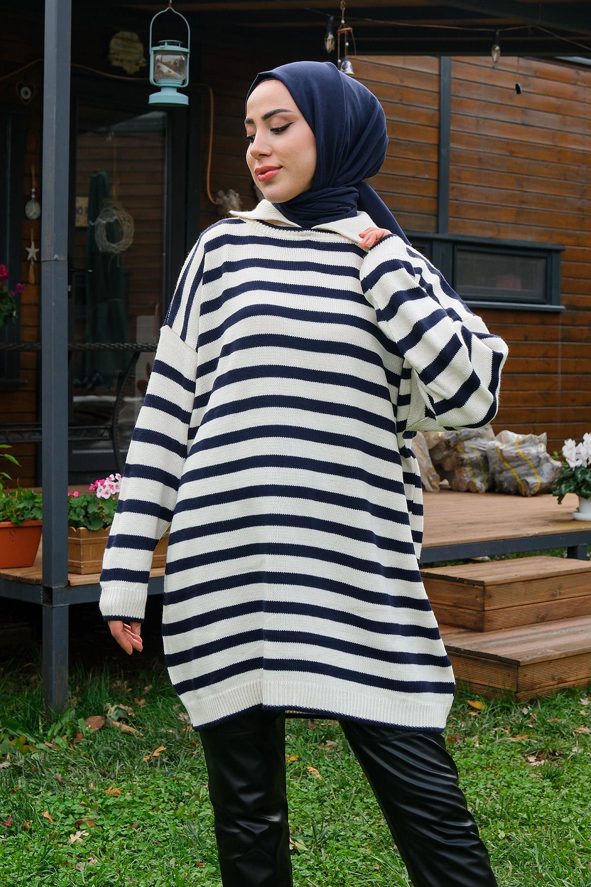 Çizgili Boğazlı Triko Kazak Lacivert