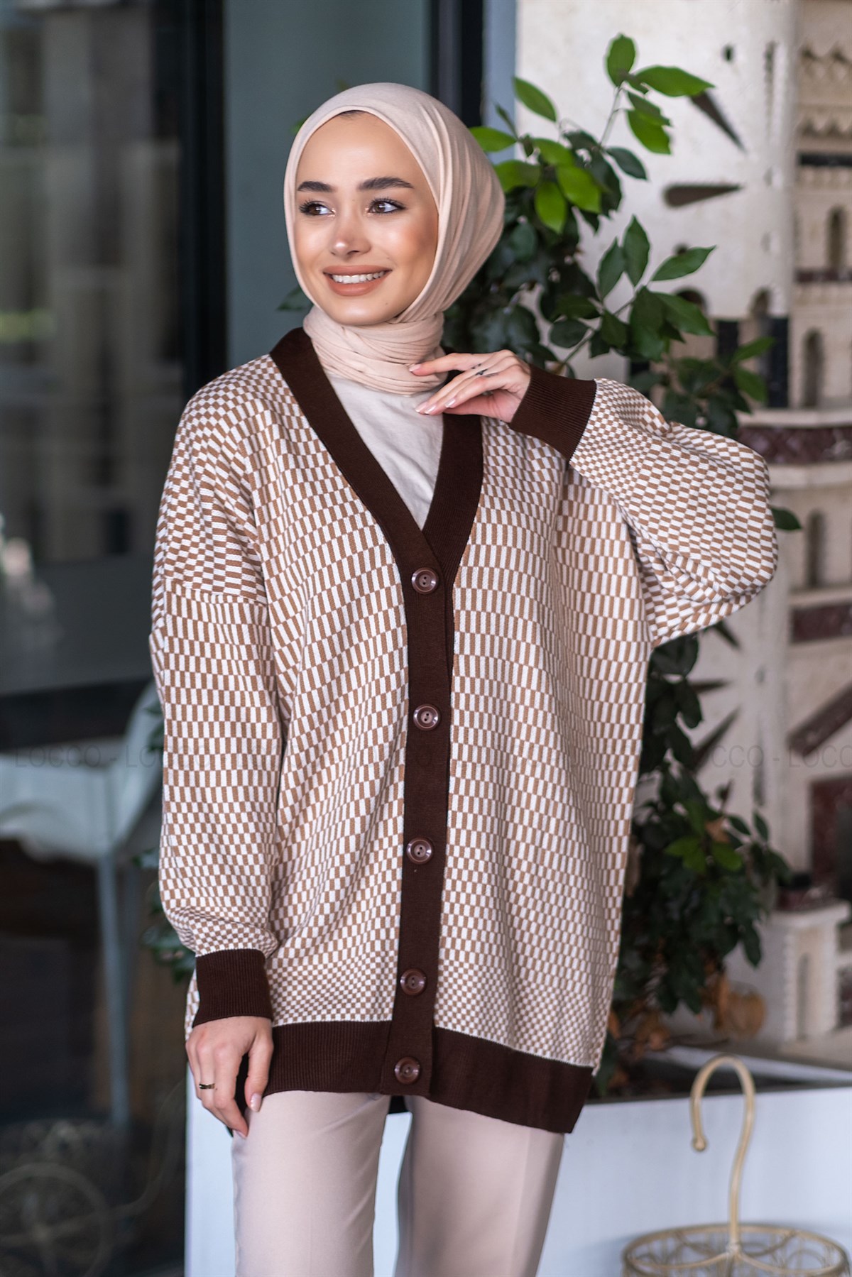 Uygun Fiyatlı DAMA DESENLI HIRKA VIZON | Loccomoda.com 