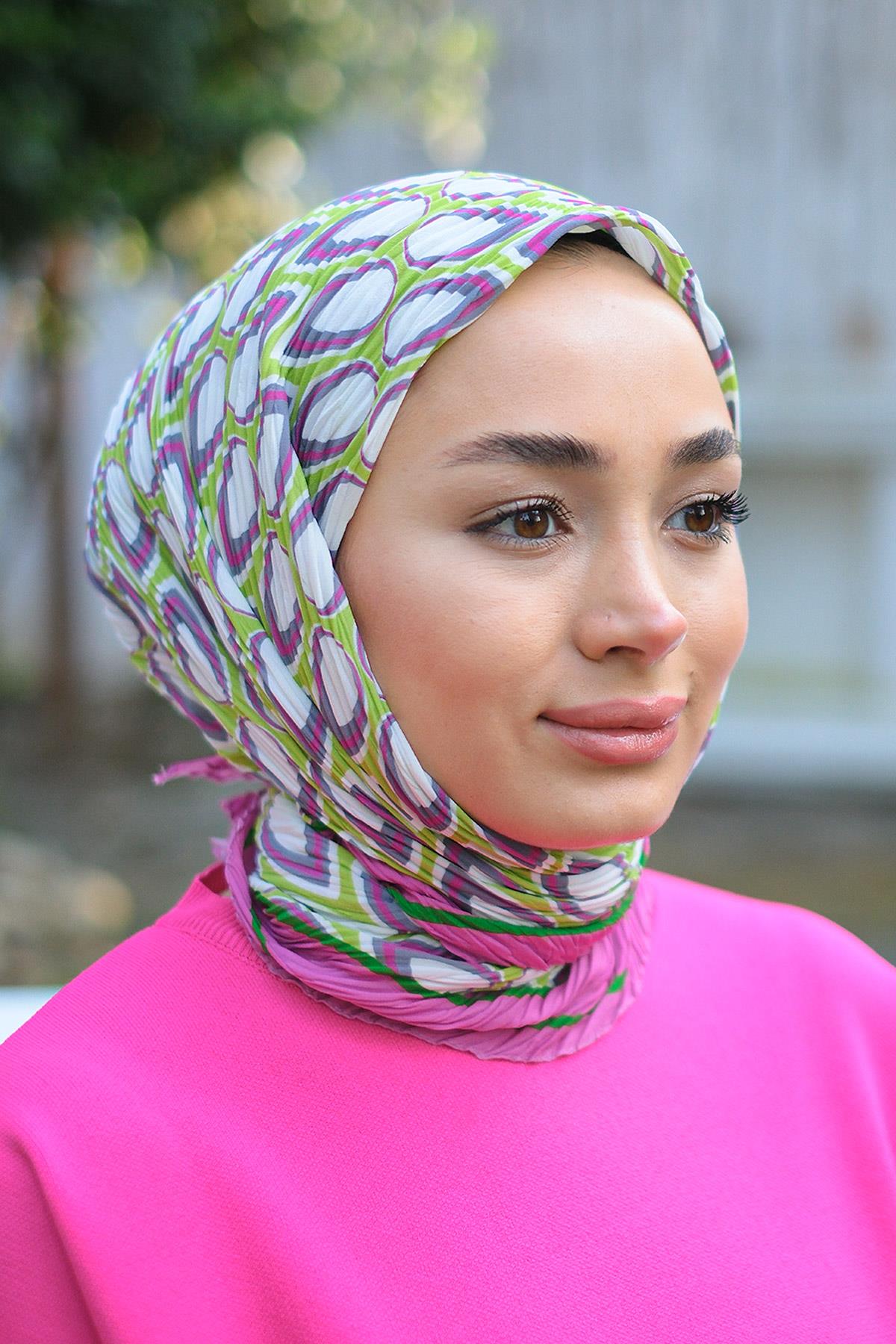 Damla Desen Pliseli Esarp Pembe