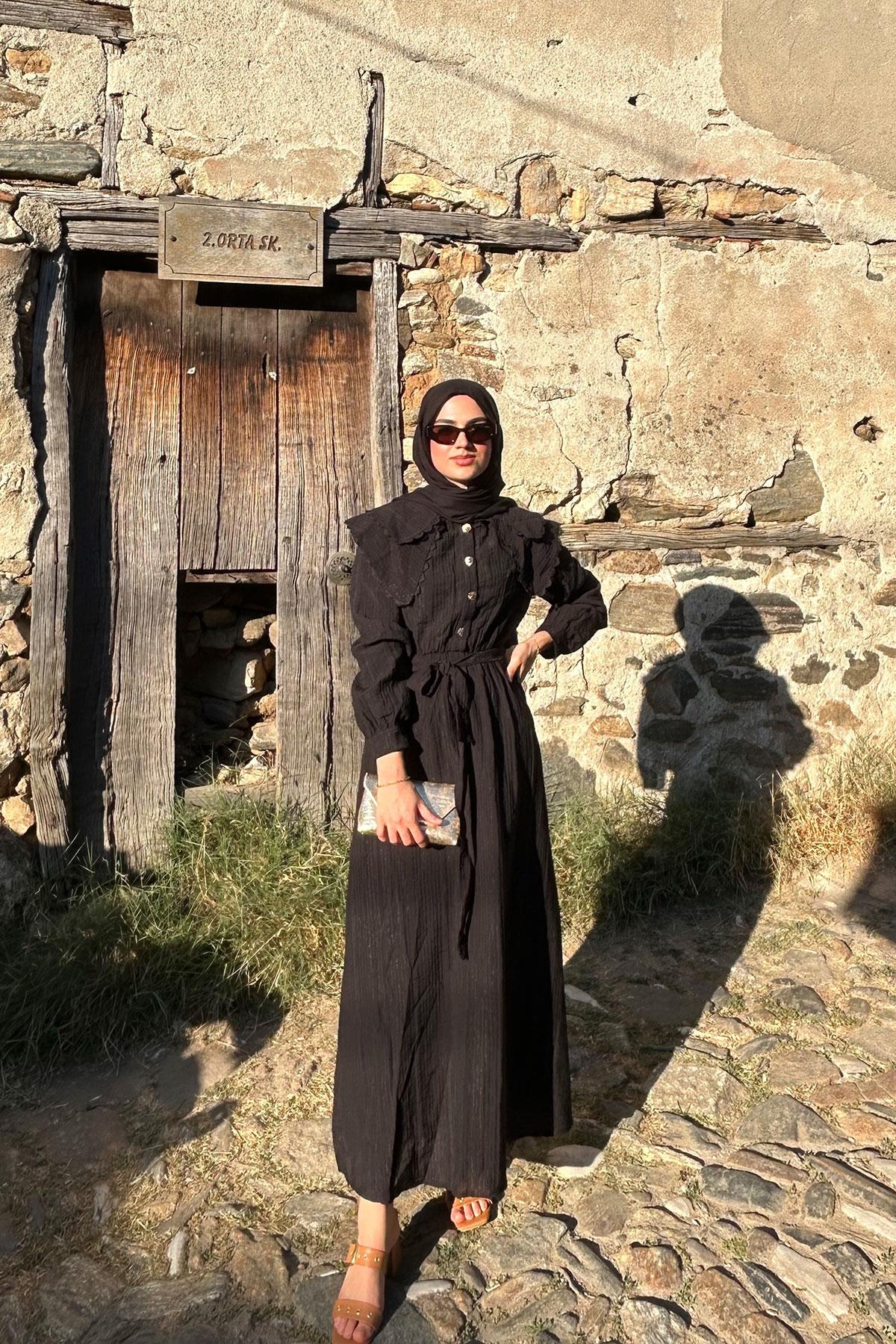 Dantelli Bebe Yaka Elbise Siyah