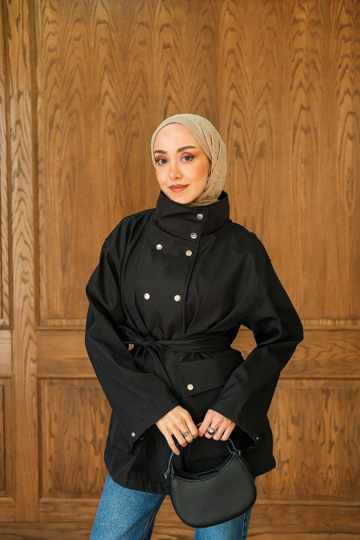 Deri Görünümlü Kısa Trenç Siyah