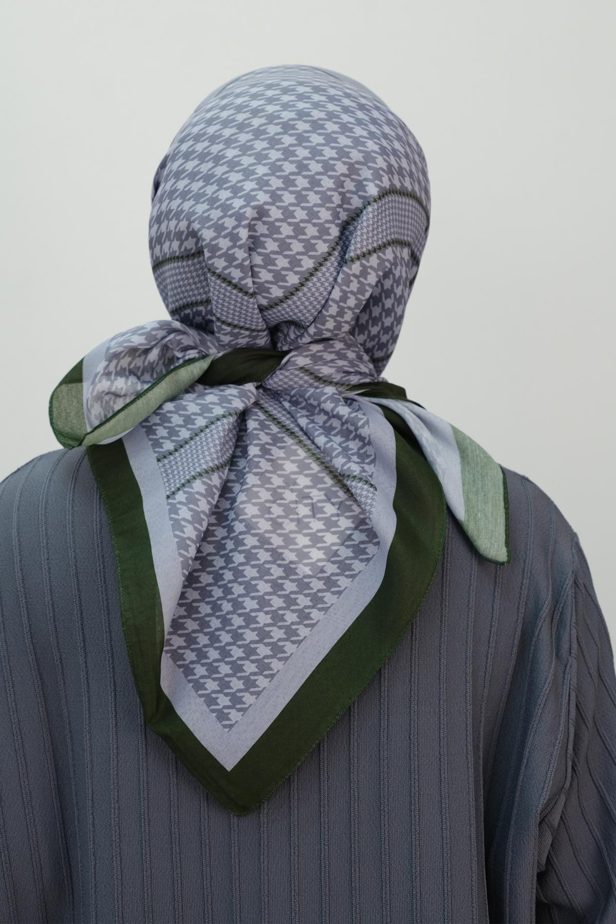 Desenli Soft Eşarp Koyu Yeşil