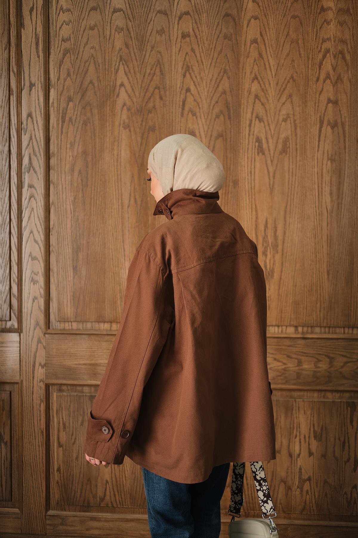 Dik Yaka Gabardin Ceket Kahverengi