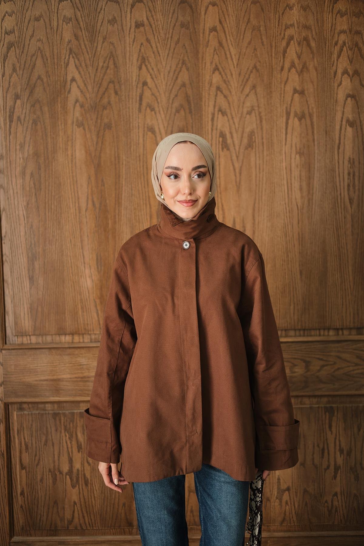 Dik Yaka Gabardin Ceket Kahverengi