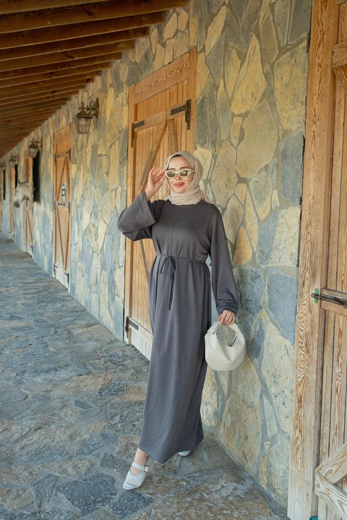 Dikiş Detay Bağlamalı Elbise Gri