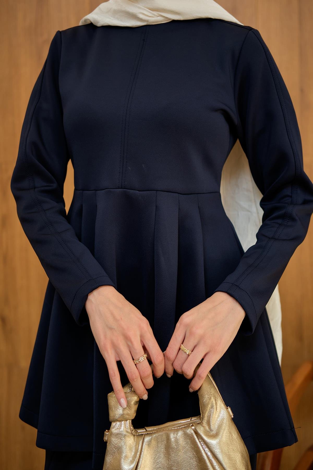 Dikiş Detaylı Pileli Takım Lacivert