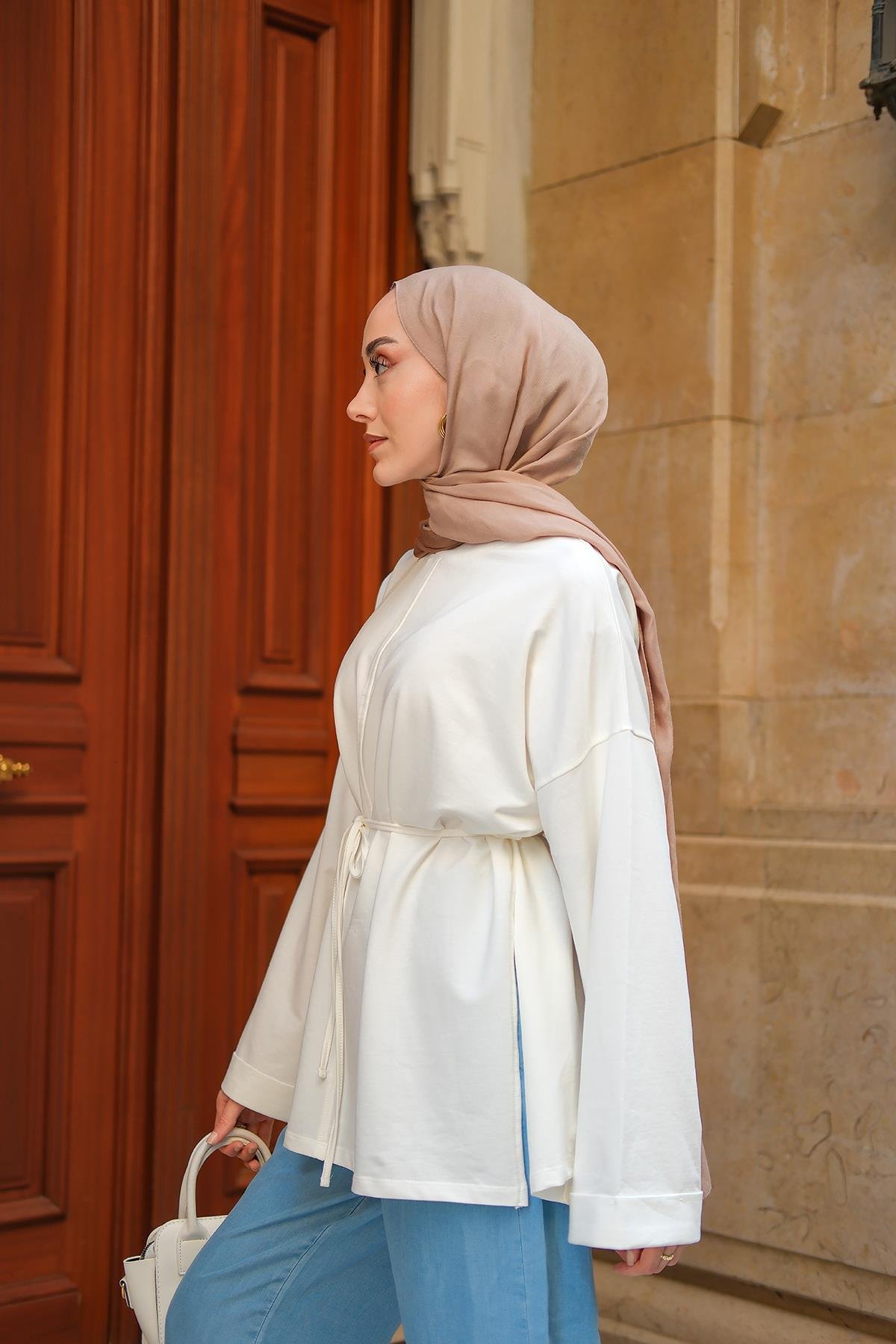 Dikiş Detaylı Yırtmaçlı Tunik Ekru