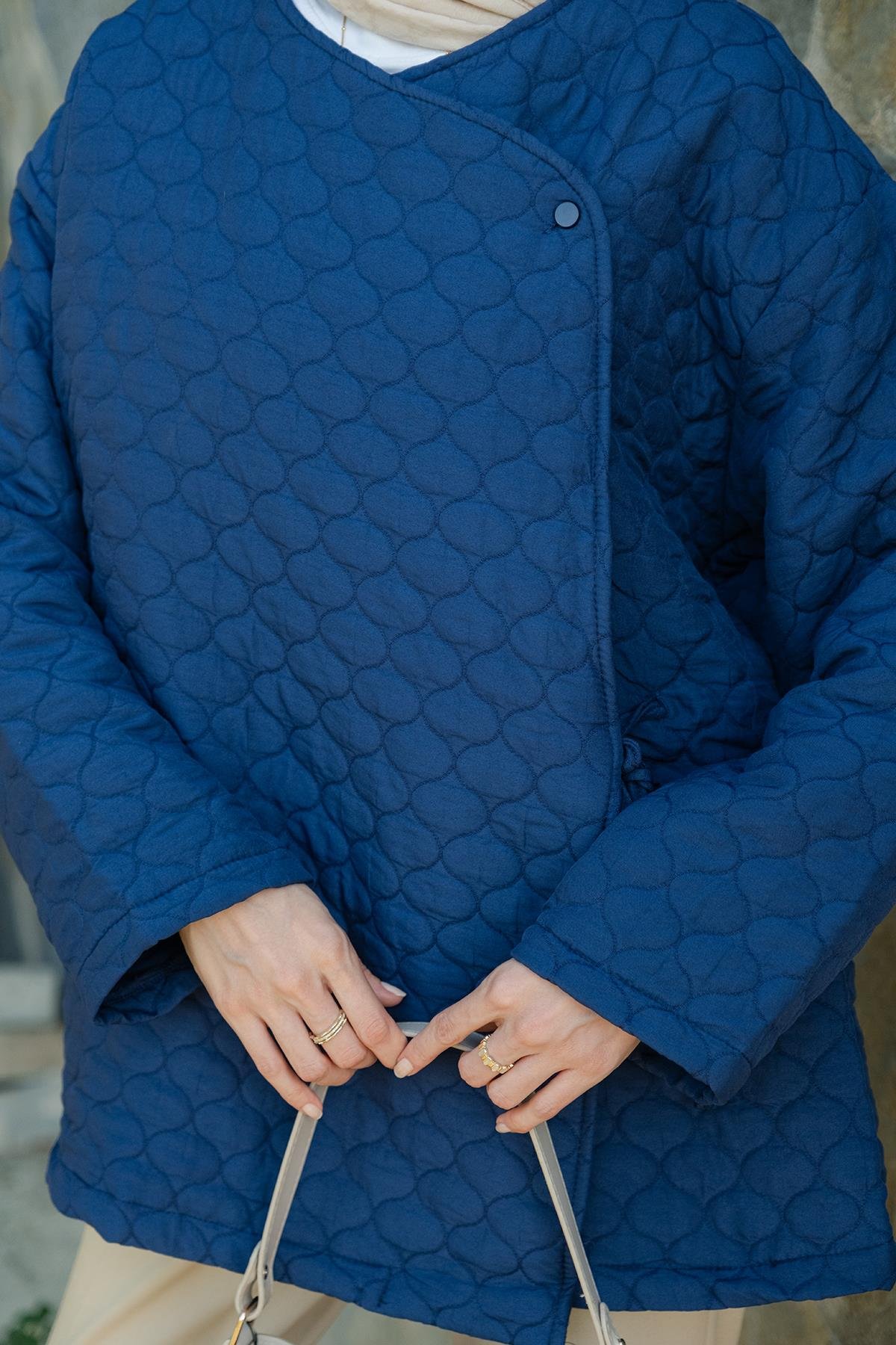 Düğme Detay Bağlamalı Ceket Lacivert