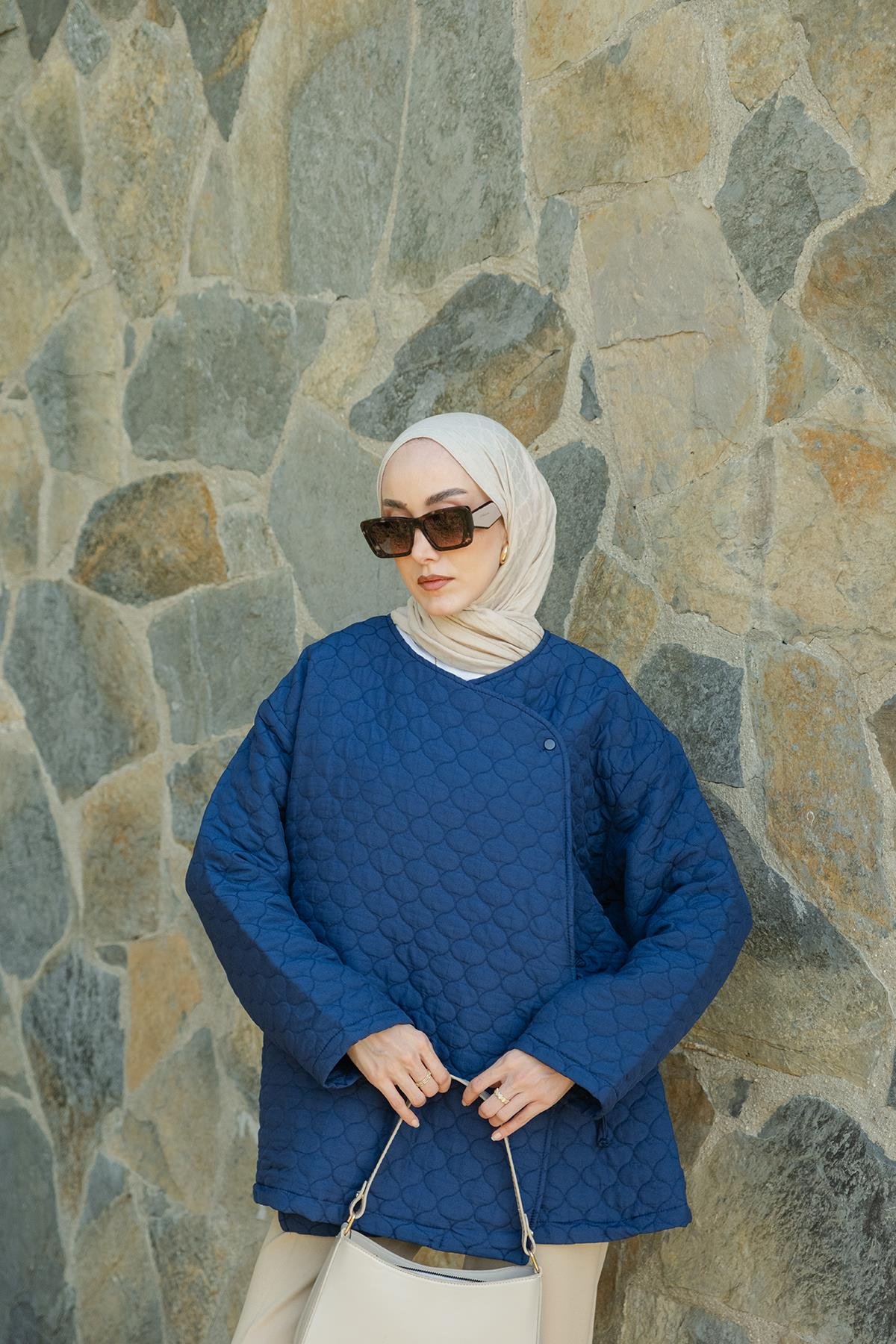 Düğme Detay Bağlamalı Ceket Lacivert