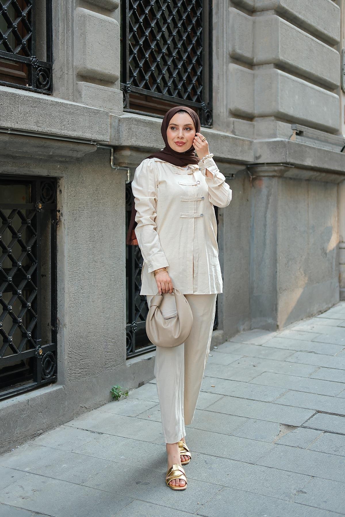 Düğme Detay Takım Taş