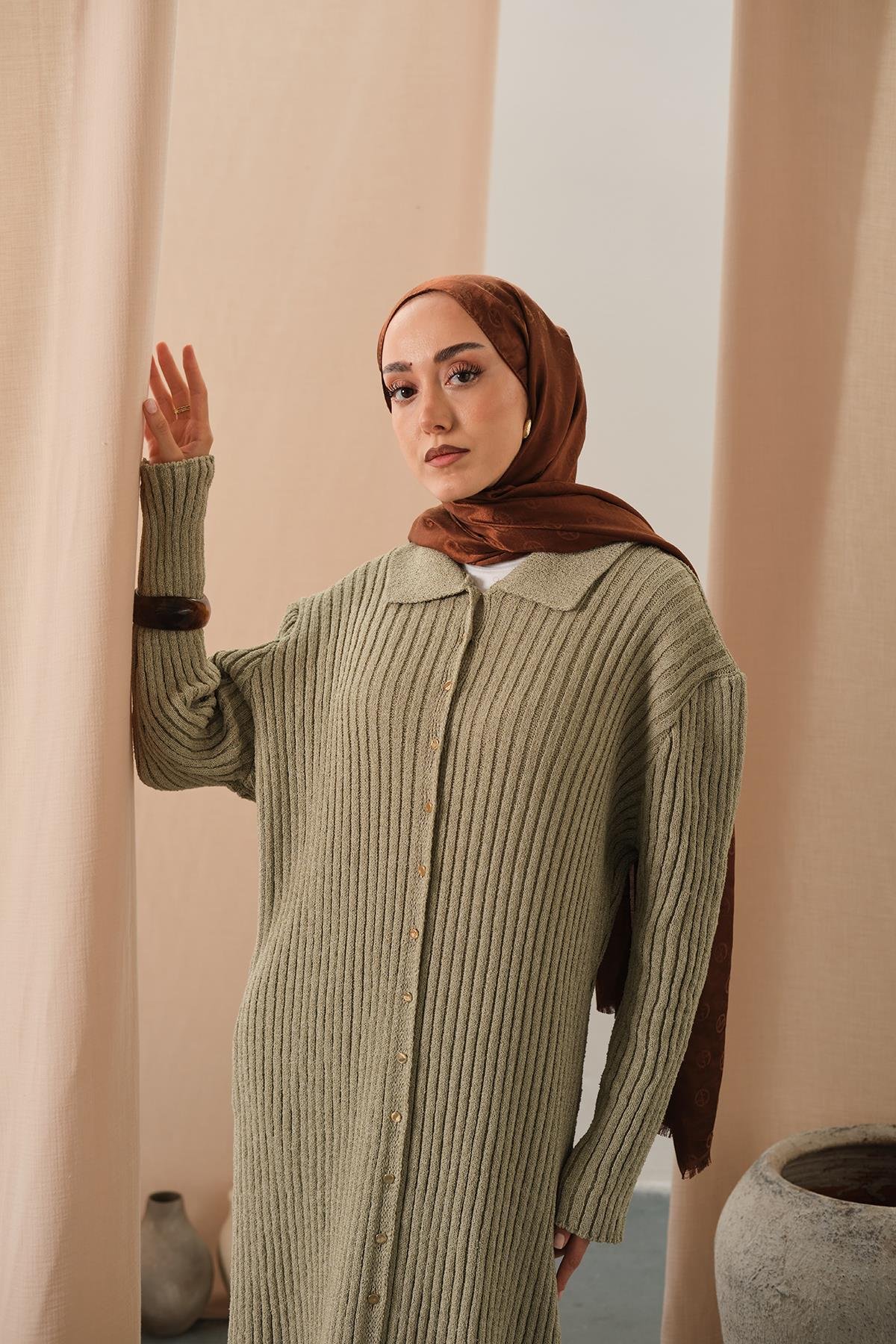 Düğme Detay Triko Elbise Açık Yeşil