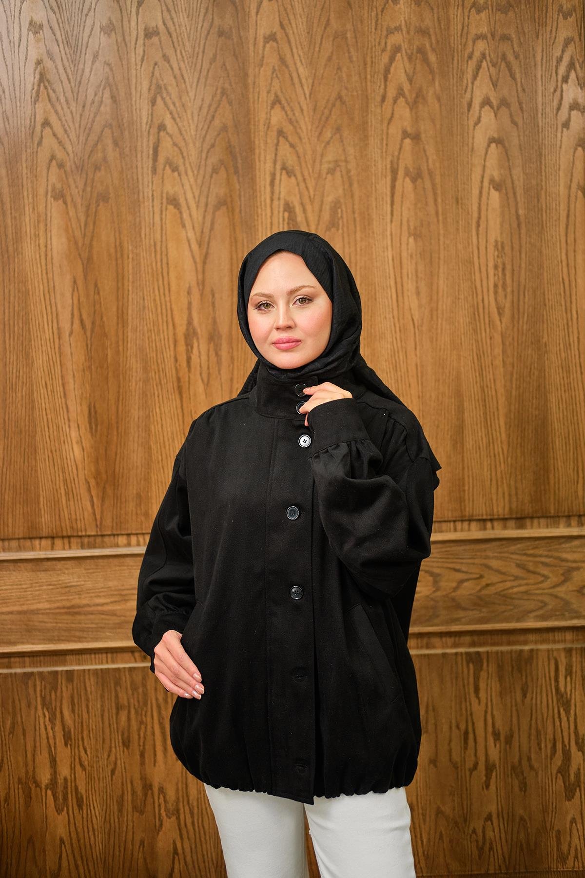 Düğme Detaylı Ceket Siyah