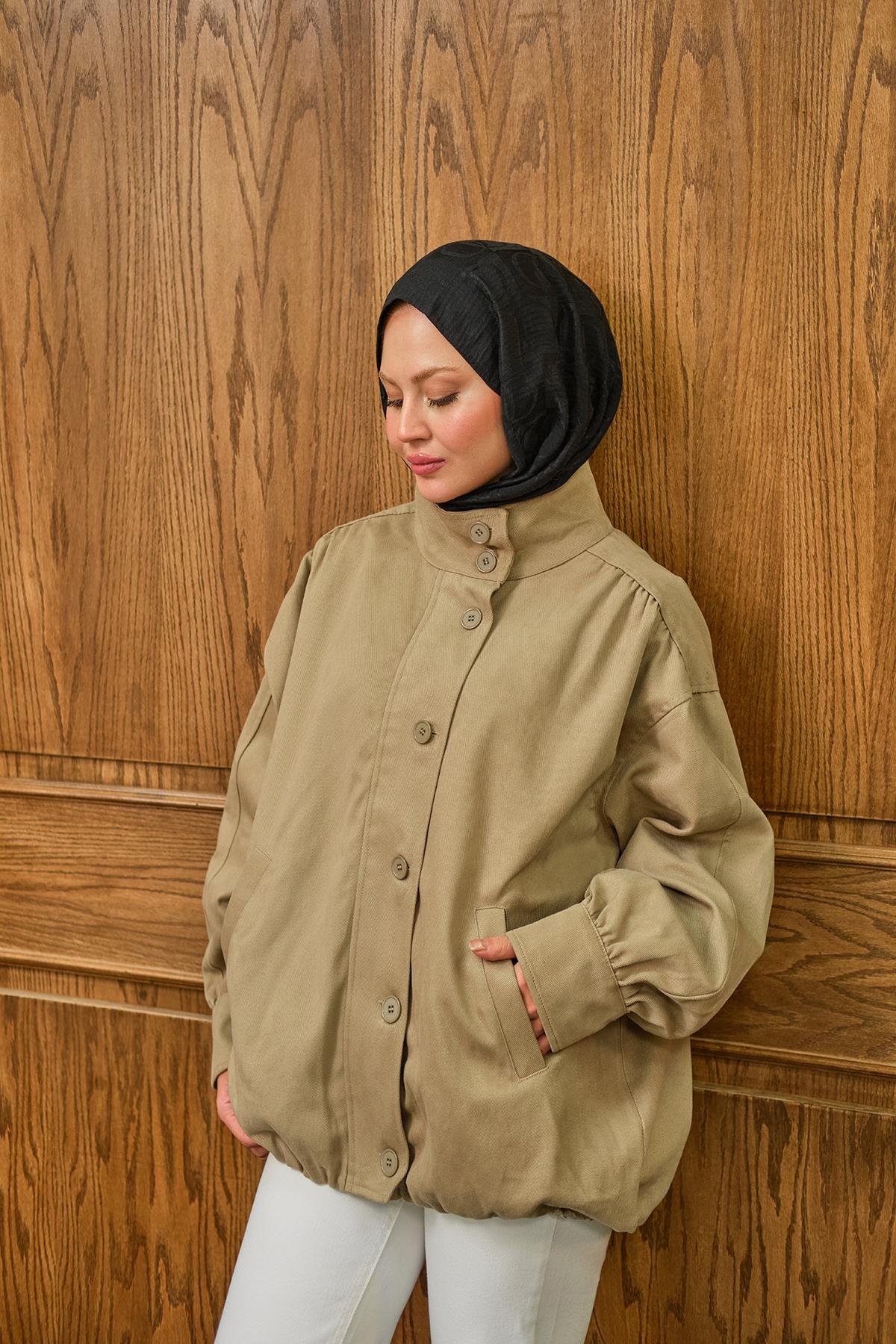 Düğme Detaylı Ceket Vizon