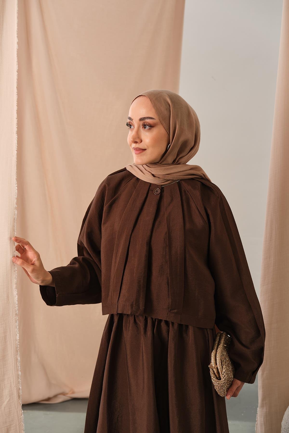 Düğme Detaylı Cupra Elbise Kahverengi