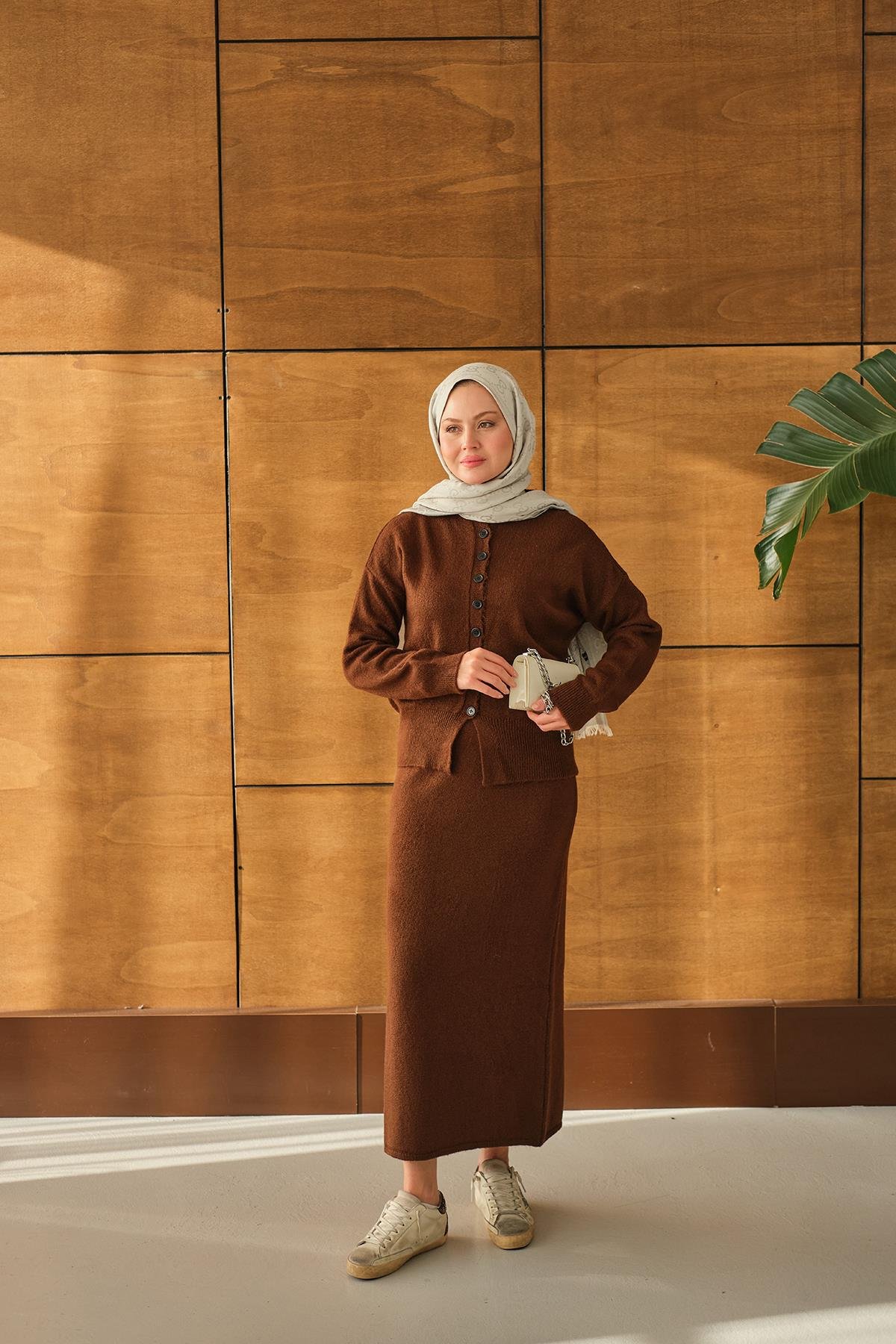 Düğme Detaylı Etekli İkili Takım Kahverengi