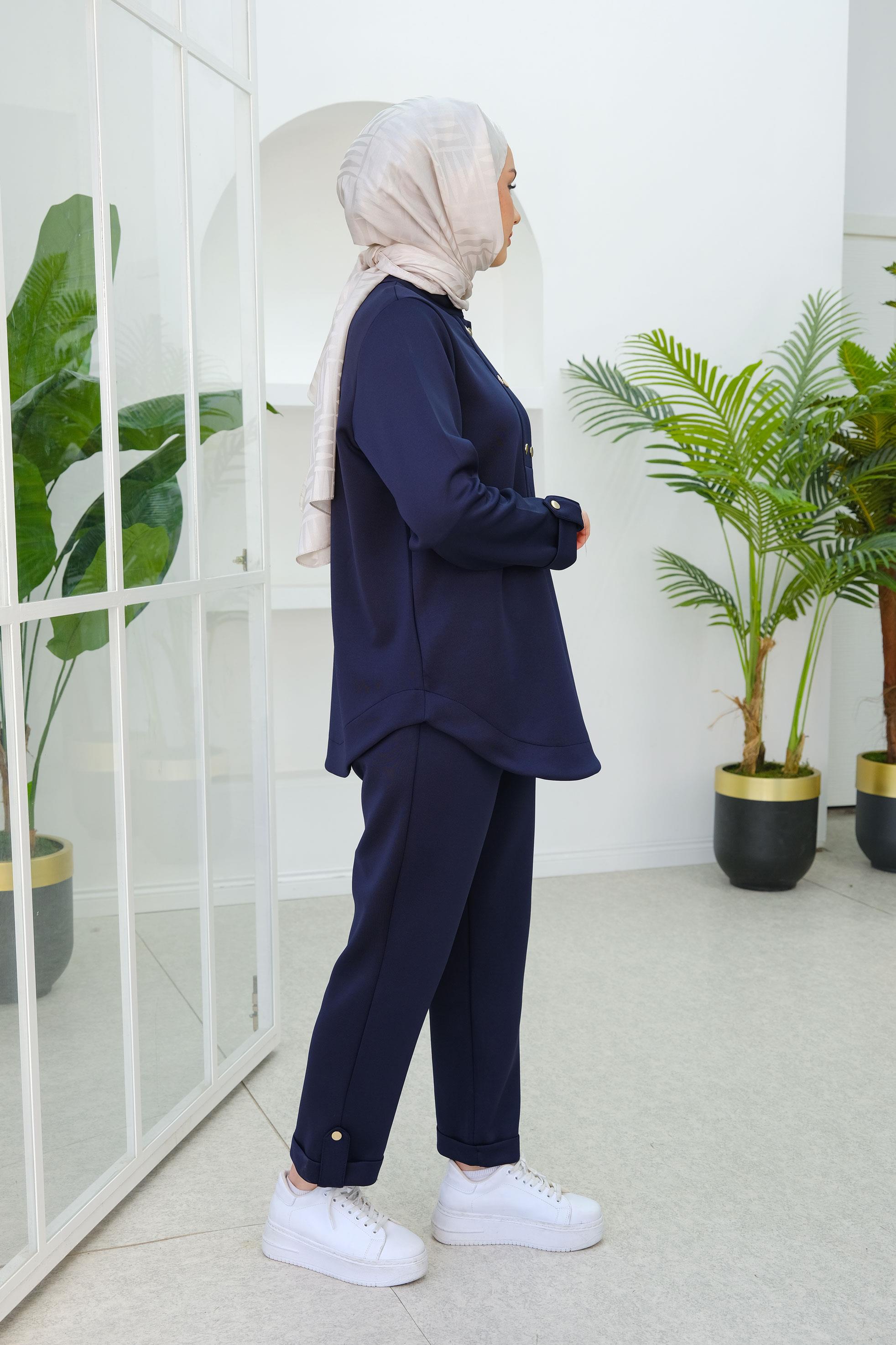 Düğme Detaylı Oval Kesim İkili Takım Lacivert