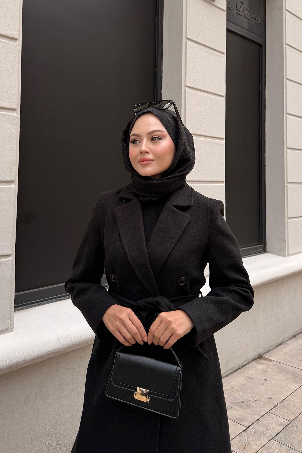 Düğme Ve Bel Bağlamalı Ara Boy Kaşe Kaban Siyah