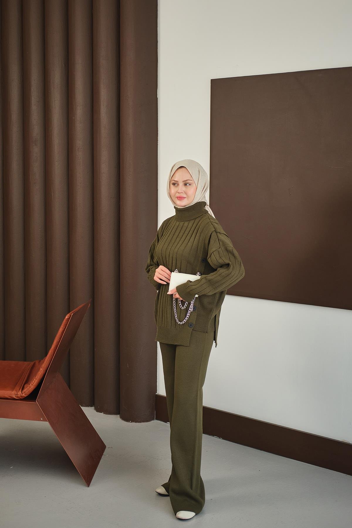 Düğmeli Triko Takım Haki Yeşil