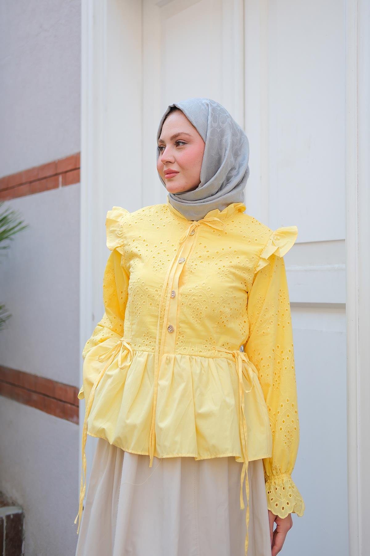 Eteği Pileli Gömlek Sarı