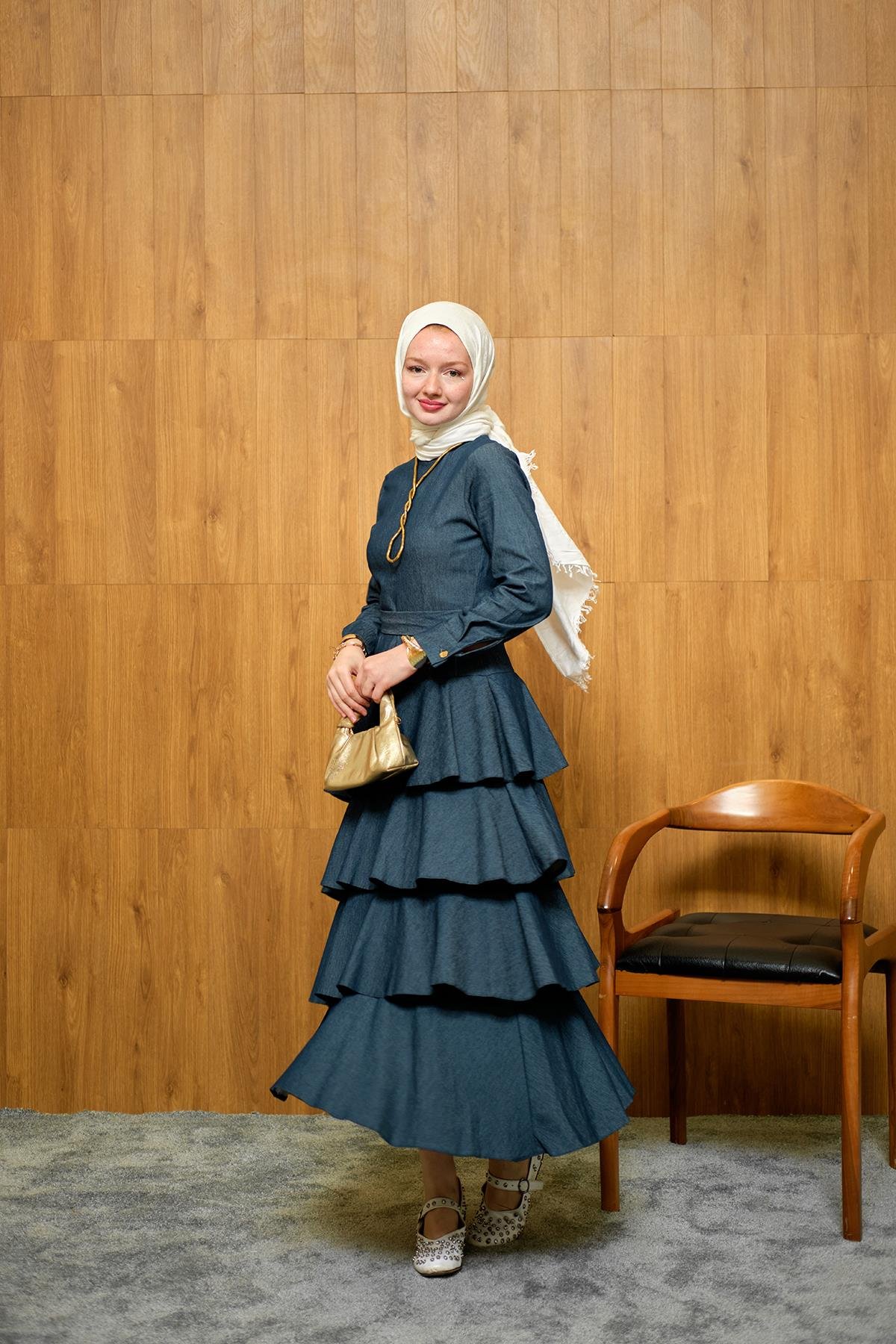 Eteği Volanlı Kot Görünümlü Elbise Koyu Mavi