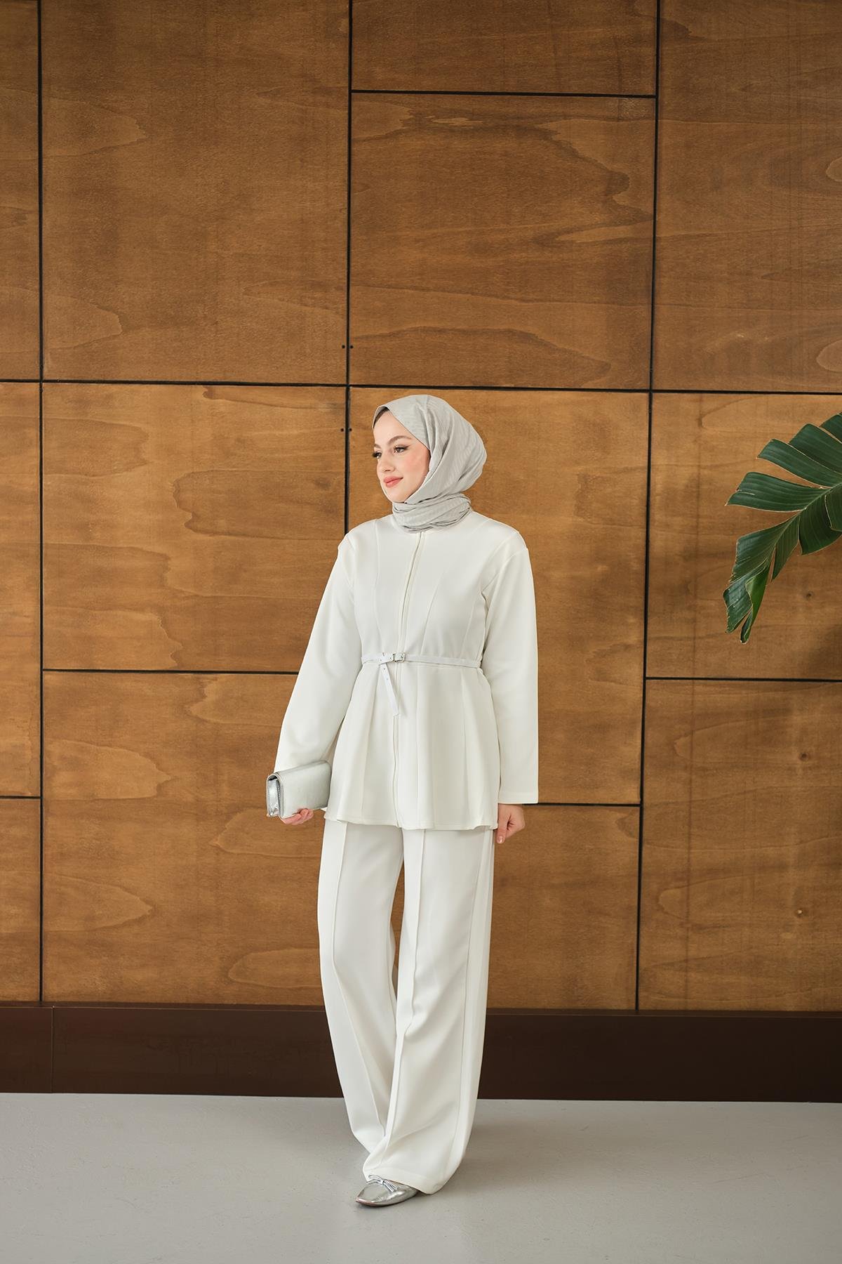 Femuarlı Scuba Takım Ekru