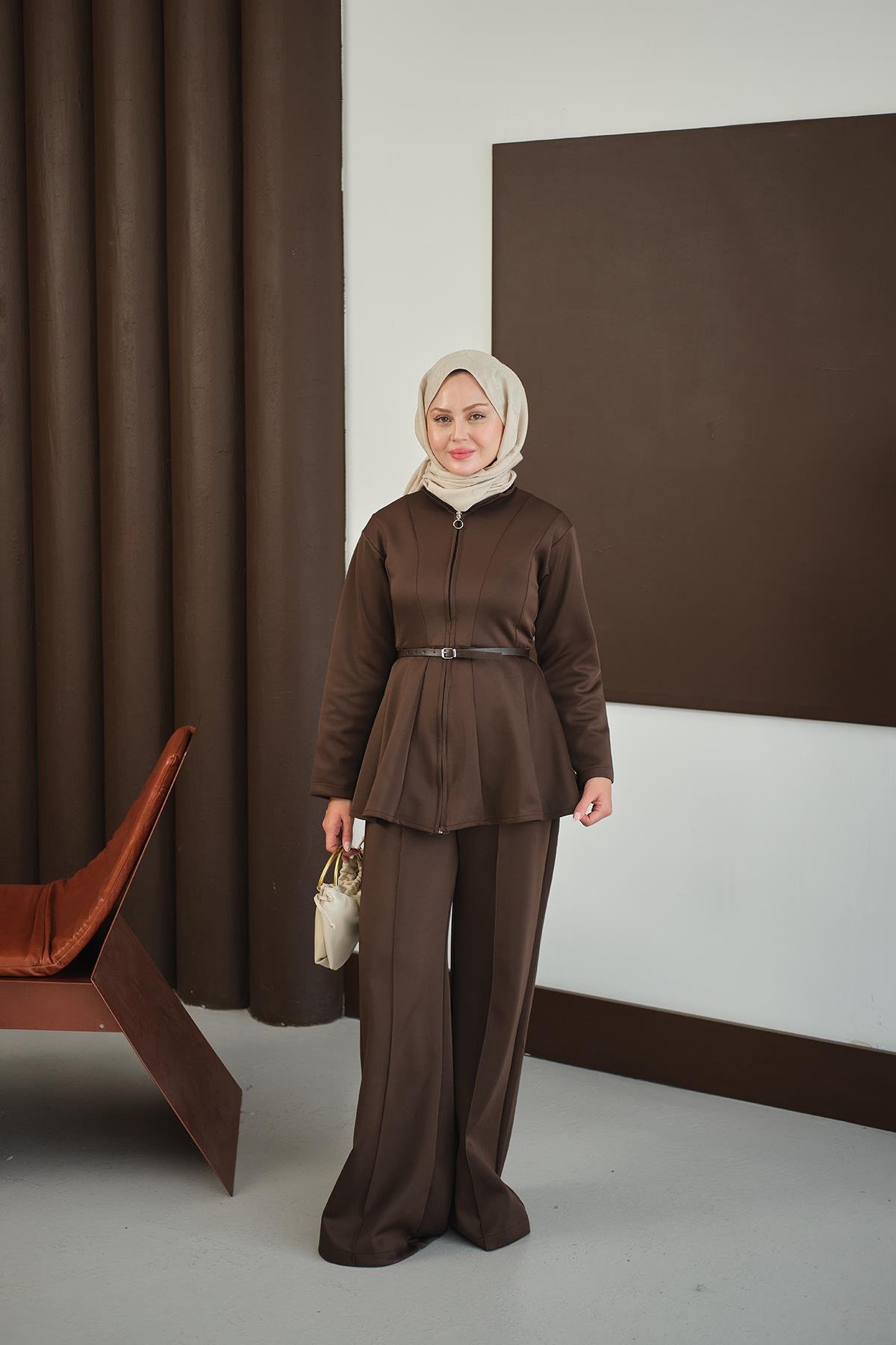 Femuarlı Scuba Takım Kahverengi