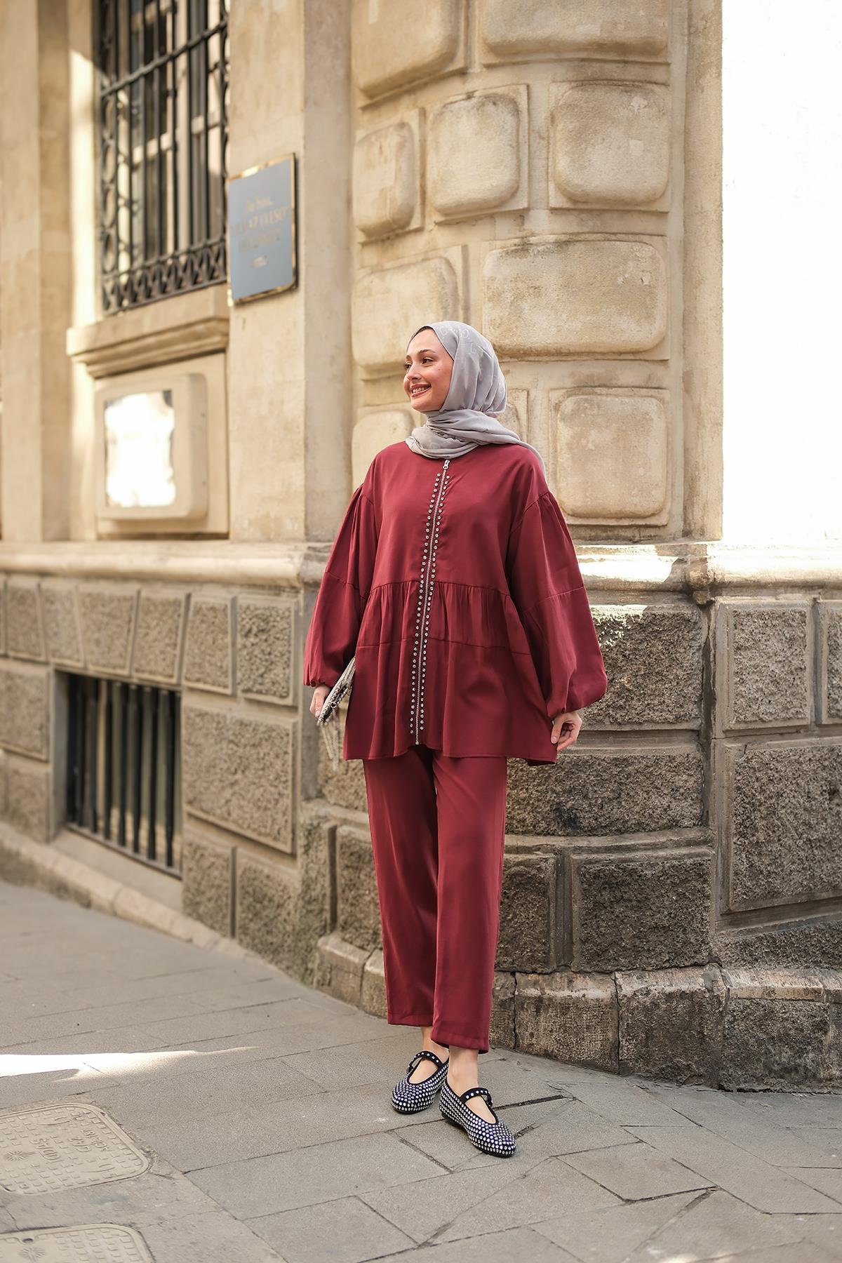 Fermuarlı Taş Detaylı İkili Takım Bordo