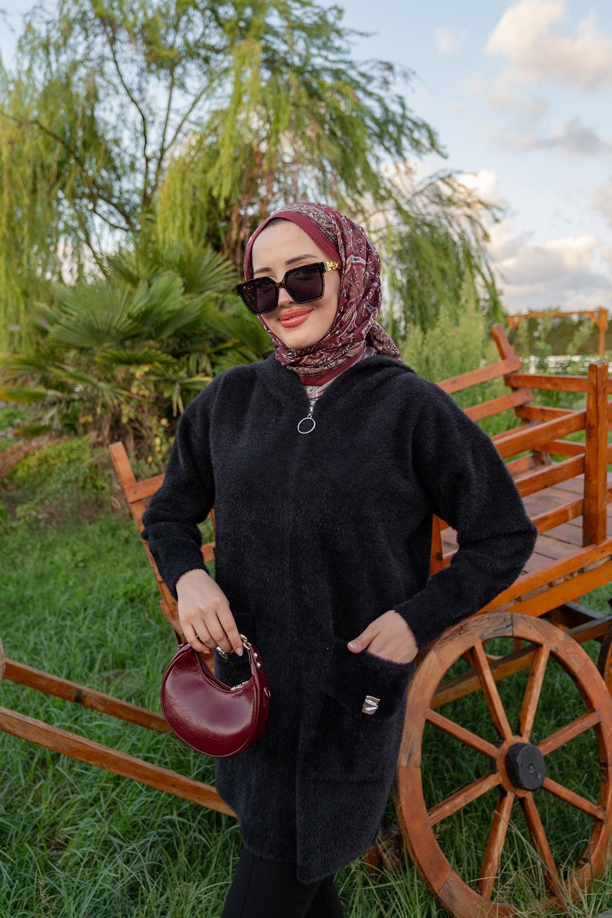 Fermuarlı Triko Ceket Siyah