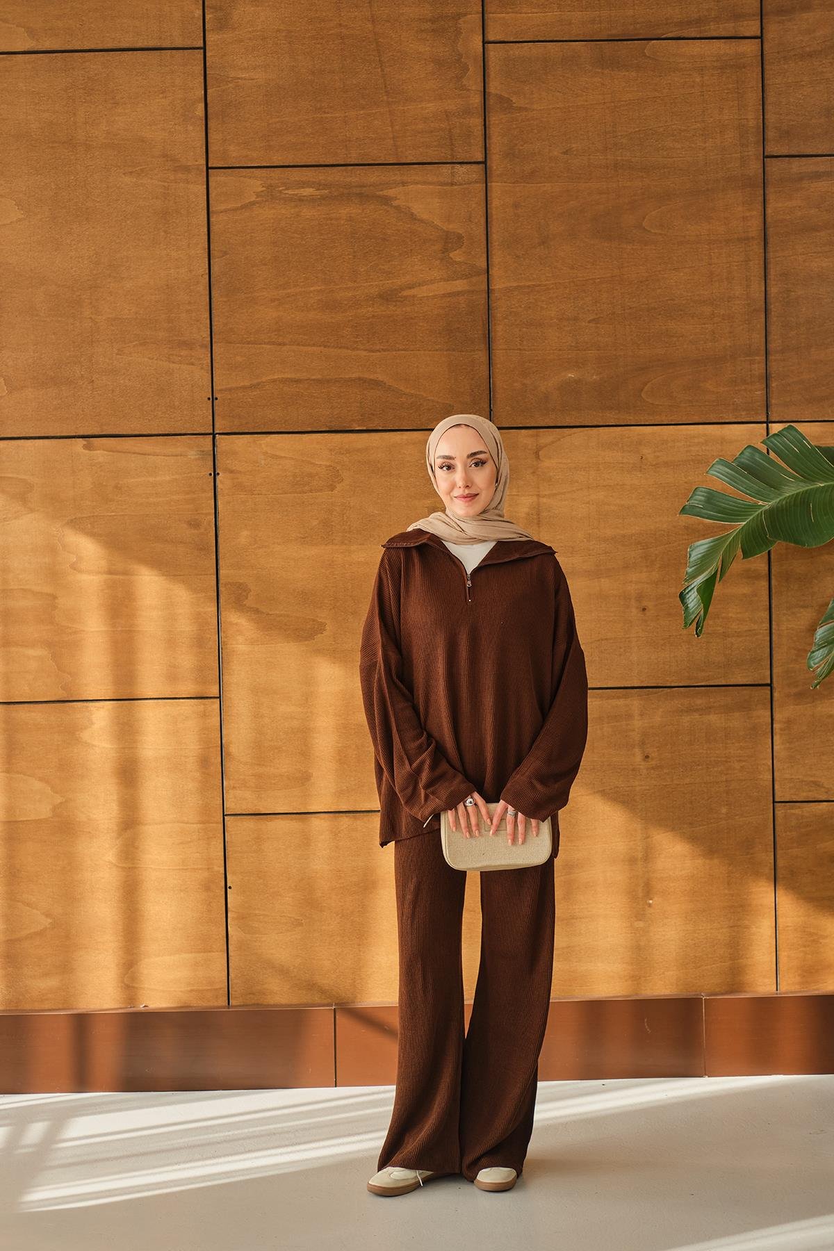 Fermuarlı Triko Takım Kahverengi