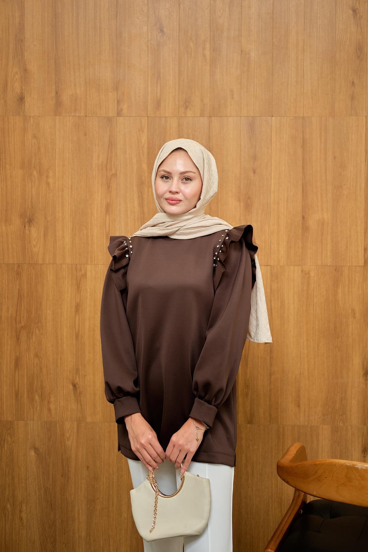 Fırfır Detay Taşlı Tunik Kahverengi