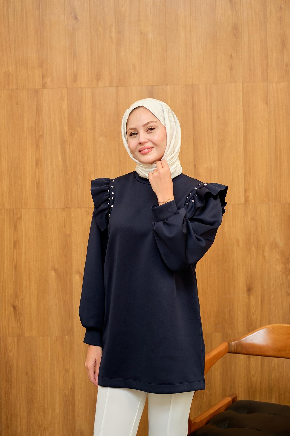 Fırfır Detay Taşlı Tunik Lacivert