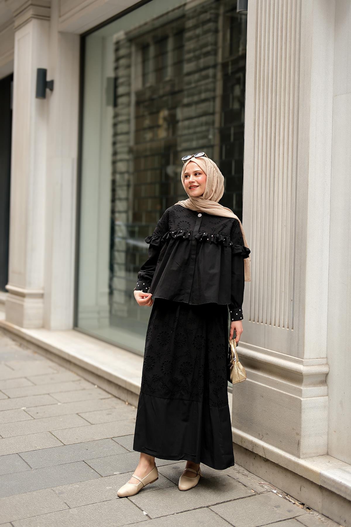 Fırfırı Taş İşlemeli Takım Siyah