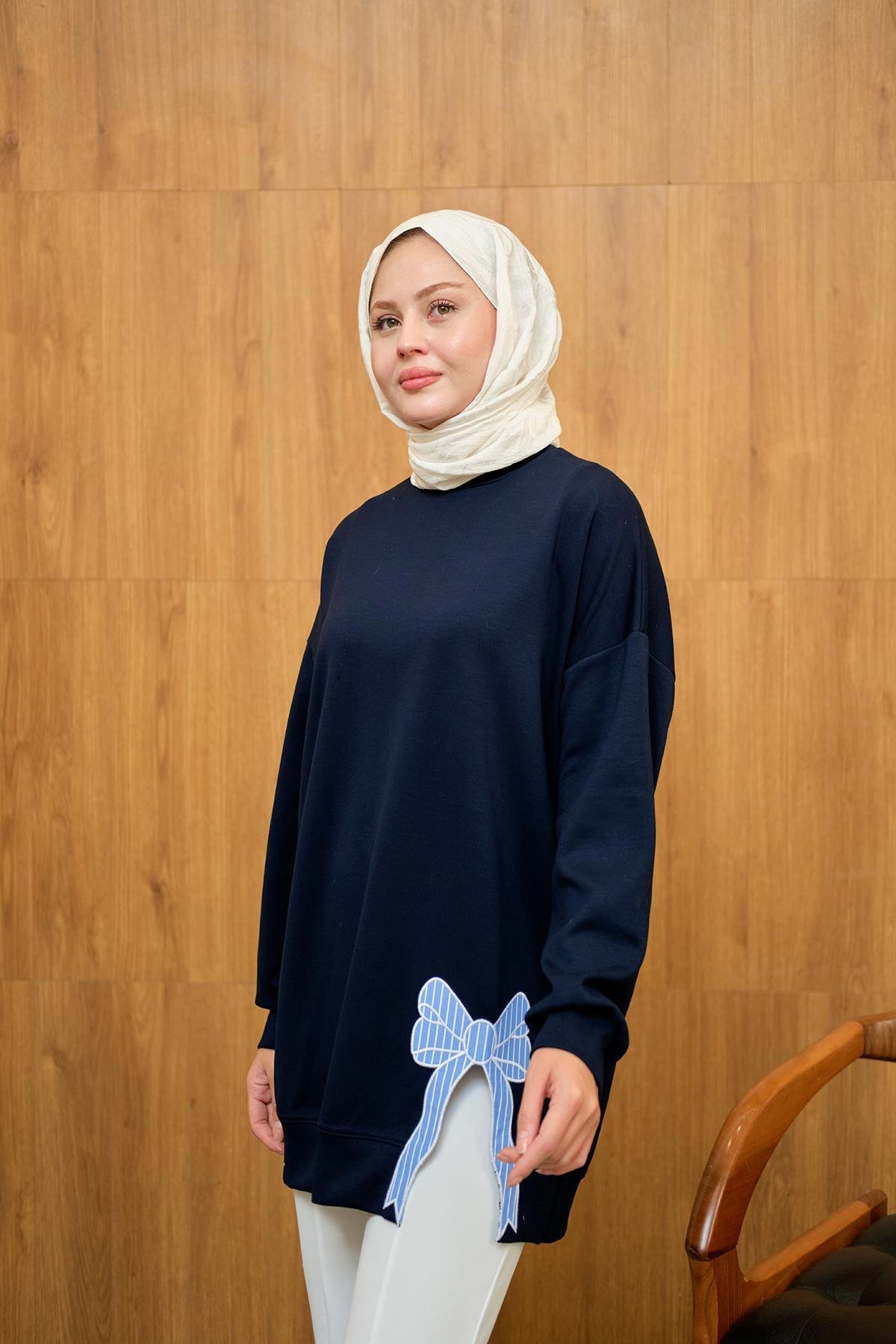 Fiyonk Nakışlı Tunik Lacivert