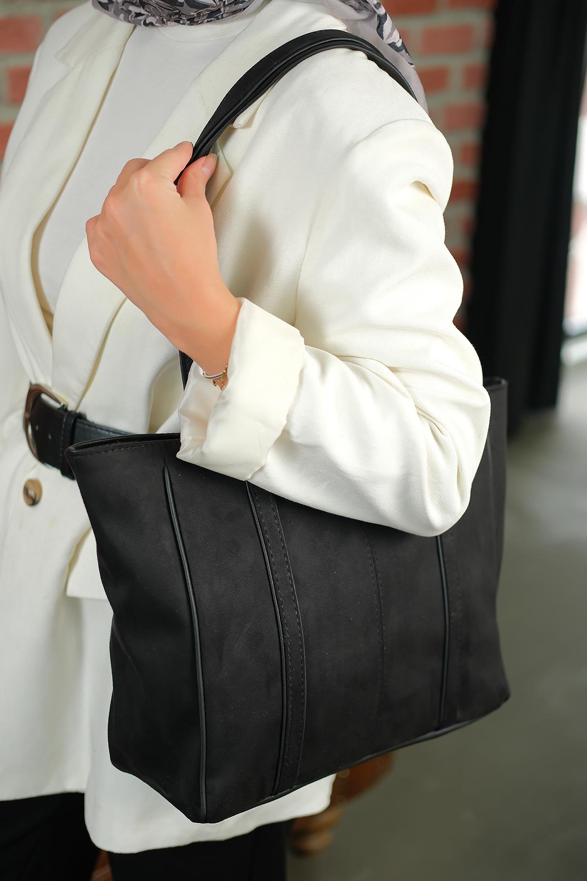 Gabriel Yavrulu Baget Çanta Siyah